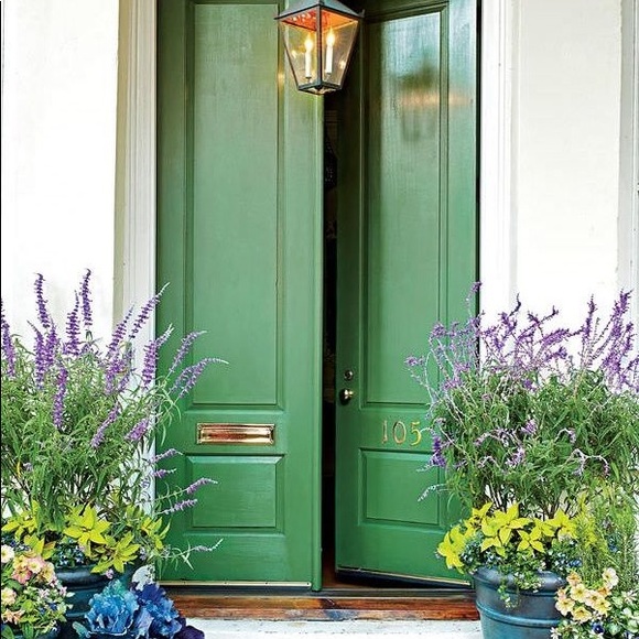 Meet your Posher, Stacy - Picture 3 of 4